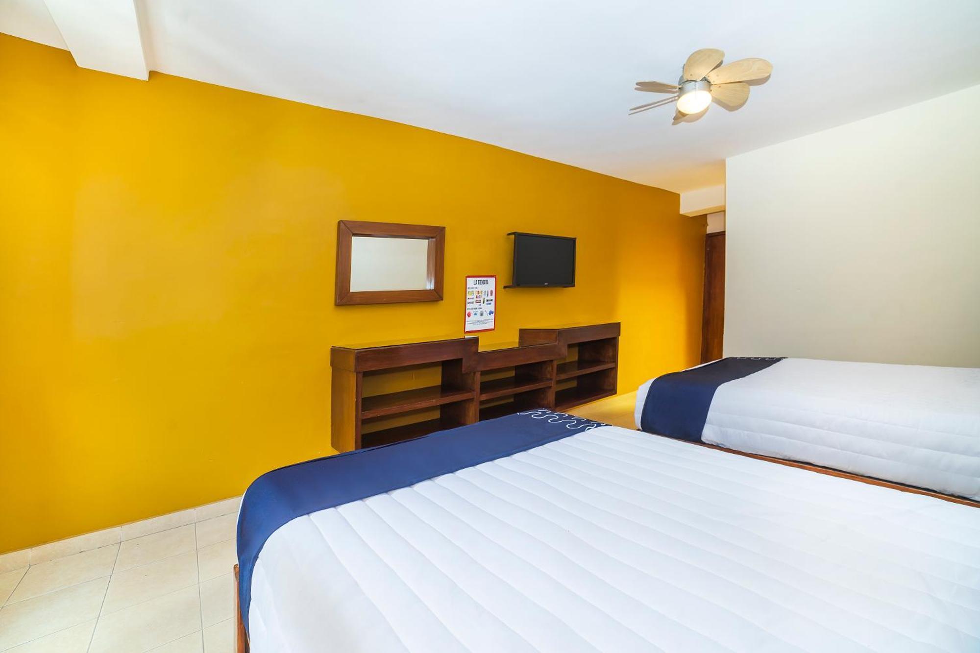Capital O Hotel Casa Blanca Celaya  Eksteriør bilde