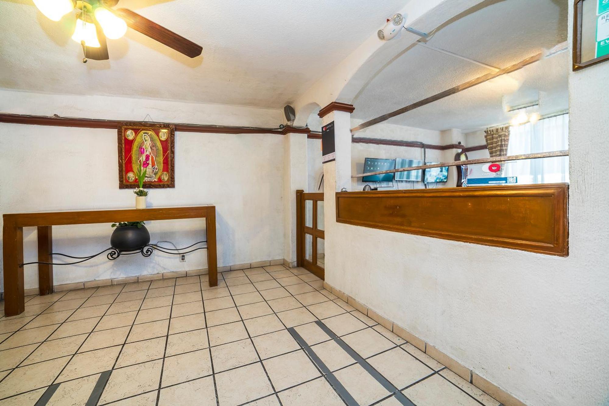 Capital O Hotel Casa Blanca Celaya  Eksteriør bilde
