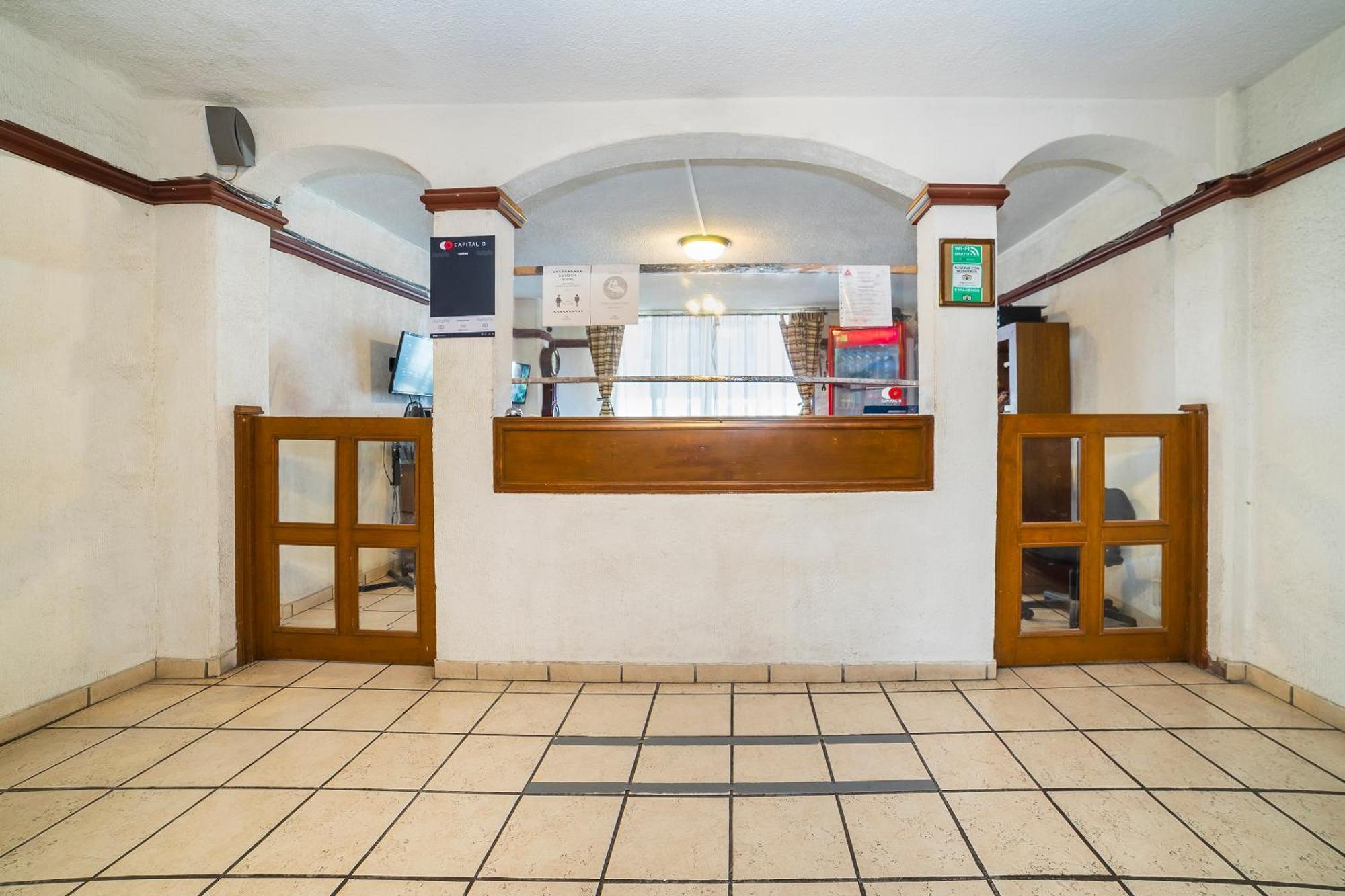 Capital O Hotel Casa Blanca Celaya  Eksteriør bilde