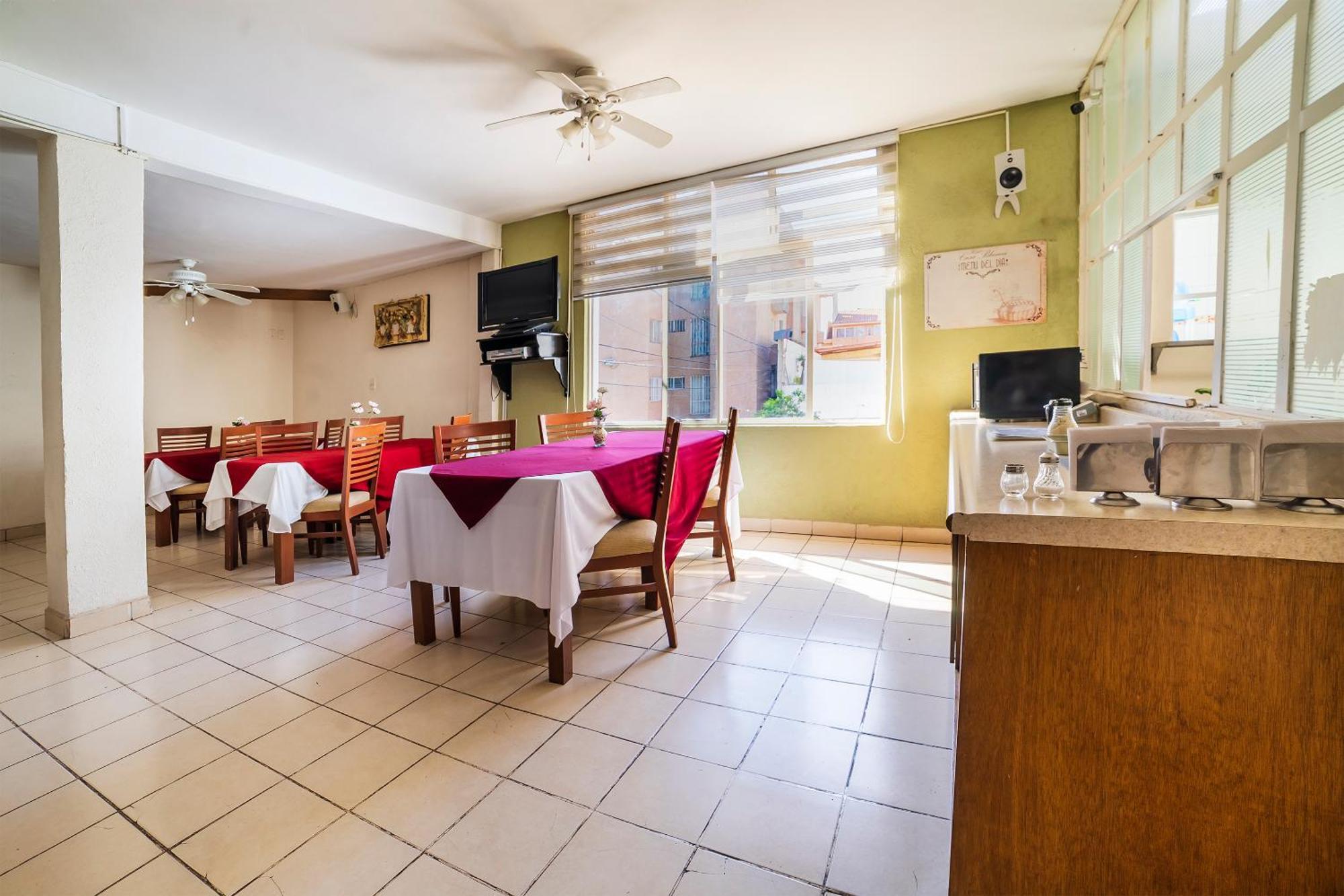 Capital O Hotel Casa Blanca Celaya  Eksteriør bilde