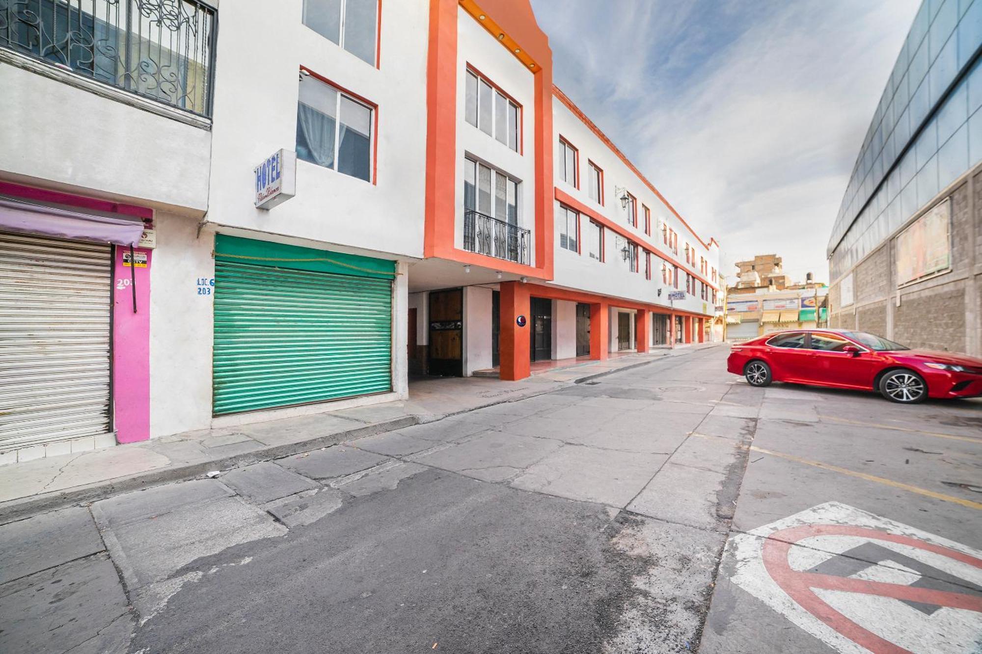 Capital O Hotel Casa Blanca Celaya  Eksteriør bilde